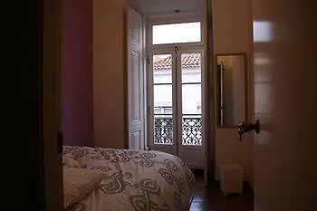 Апартаменти Alfama Patio *