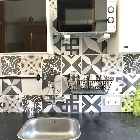 Alfama Patio Апартаменти