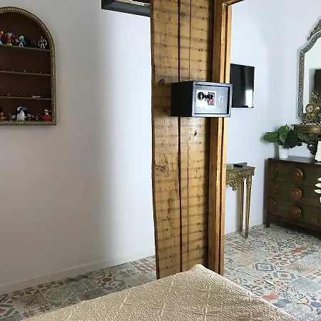 Alfama Patio * Лиссабон