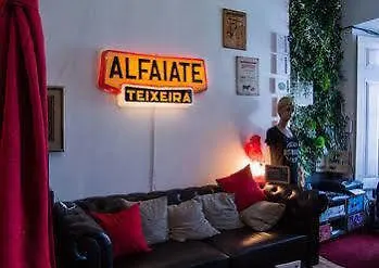 Апартаменти Alfama Patio