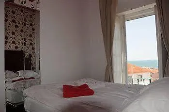 Alfama Patio Апартаменты *