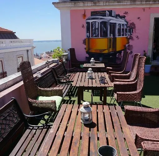 Alfama Patio