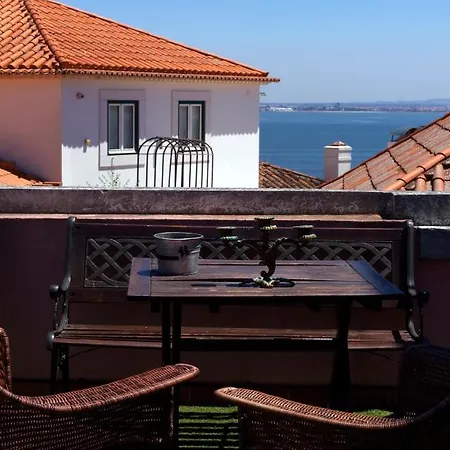 Alfama Patio Lizbona