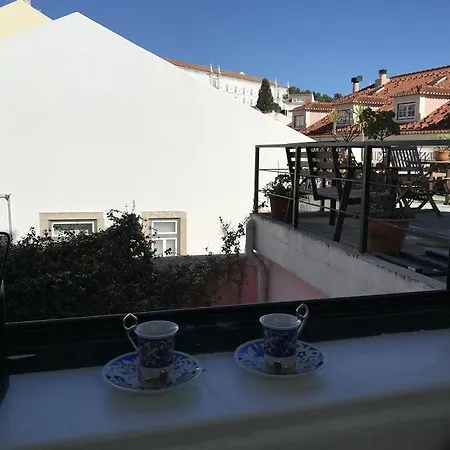 Alfama Patio Apartmán *